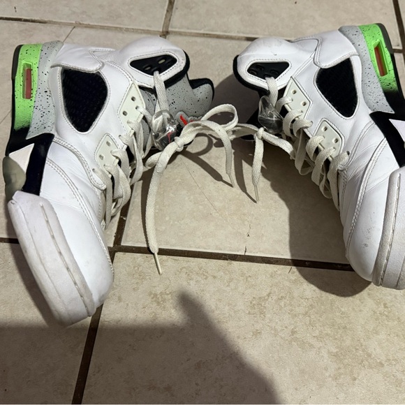 Jordan 5 Poison Ivy - Picture 4 of 11